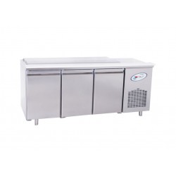 Masa rece 3 usi si 4 GN-uri 1/1-150 si capac